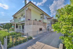  Apartment in Trogir 7406  Трогир